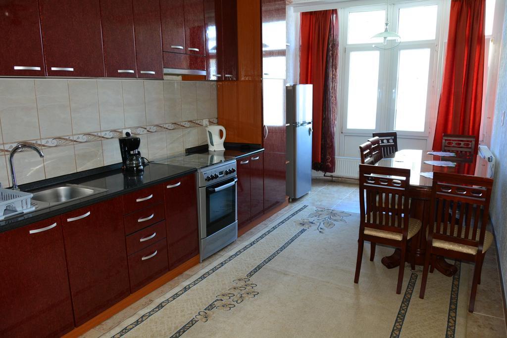 Cima Apartment Pristina Exterior foto
